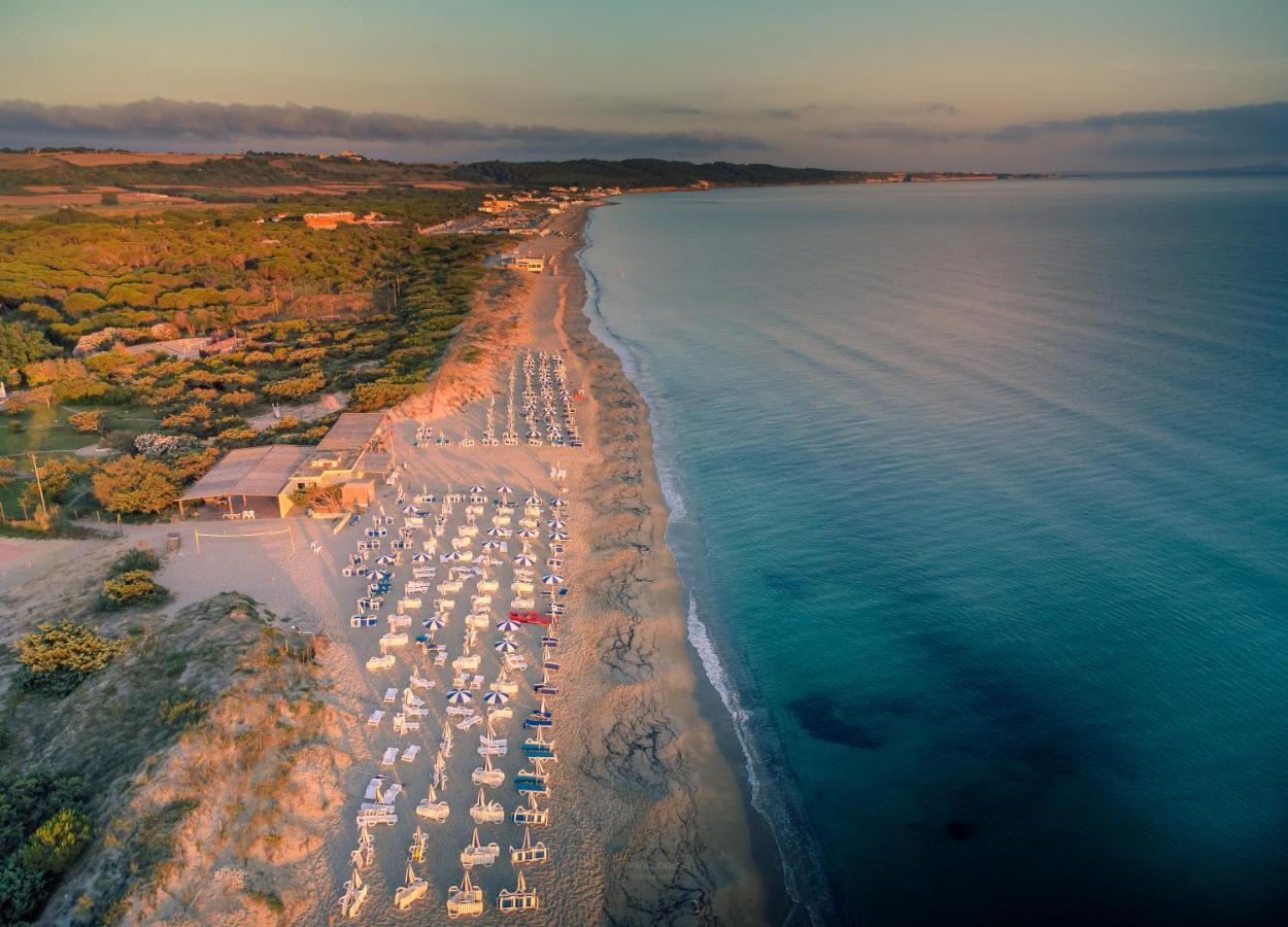 Camping Golfo Dell'Asinara Platamona Exterior photo
