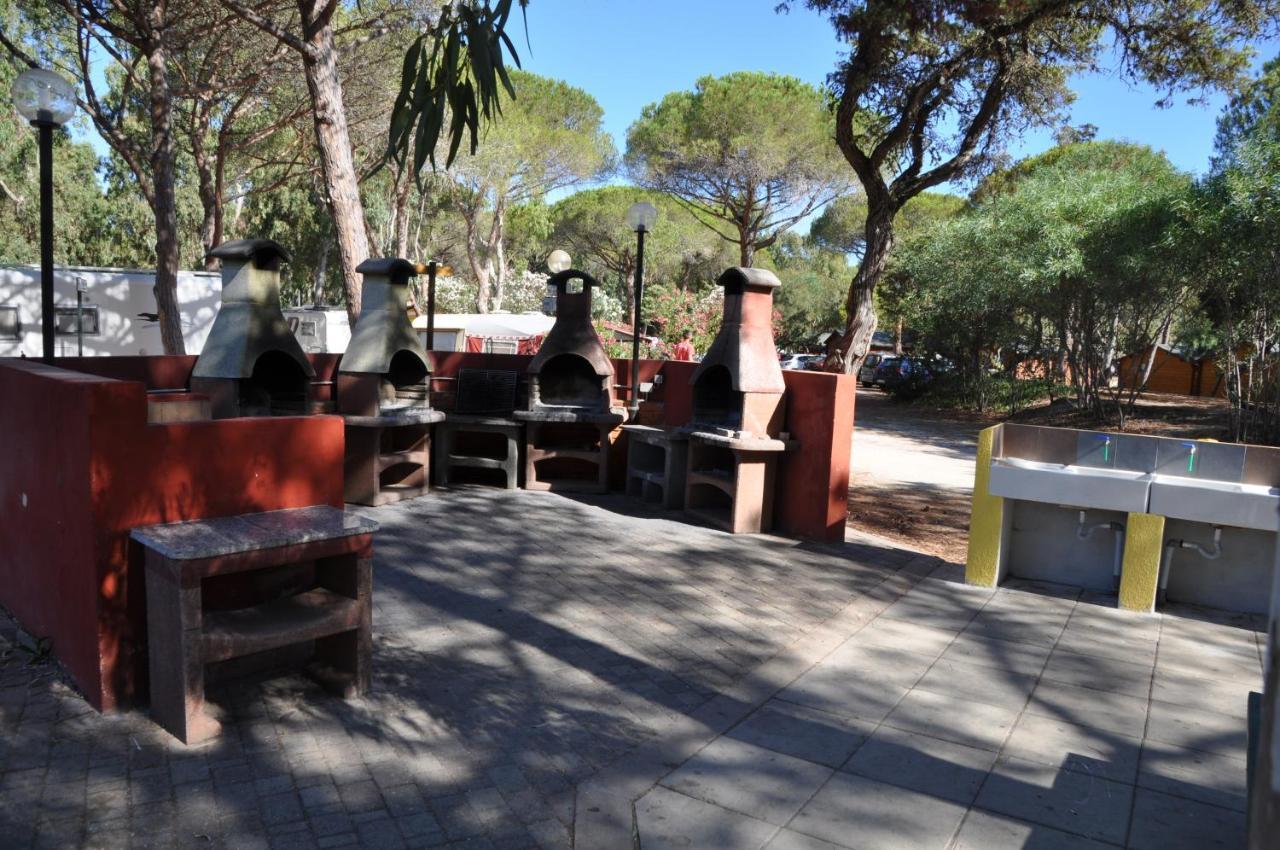 Camping Golfo Dell'Asinara Platamona Exterior photo
